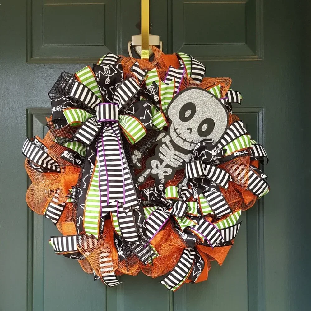 Mr. Bones‎ Skeleton Halloween Wreath, Slim Spooky Screen Door Wreath